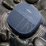 Examen de Bose SoundLink Micro:  L'impressionnant haut-parleur de poche de Bose est plus abordable q...